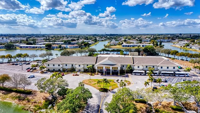 334 Dover B 334, West Palm Beach, FL 33417