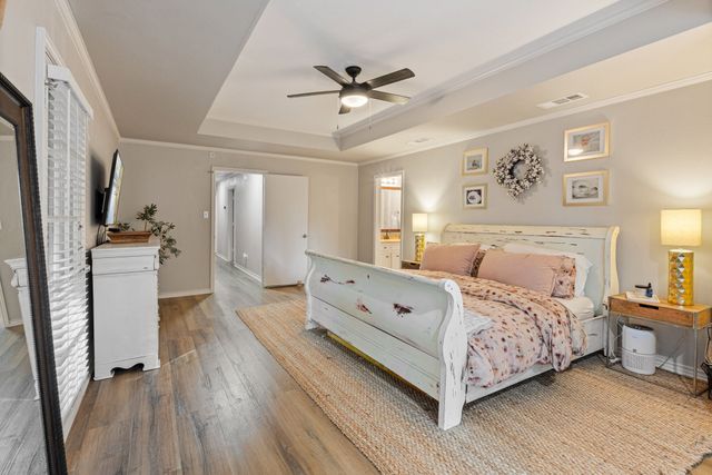 209 Yacht Club Drive, Rockwall, TX 75032