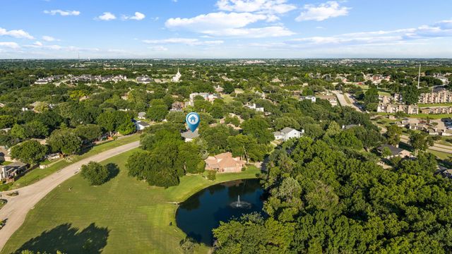 209 Yacht Club Drive, Rockwall, TX 75032