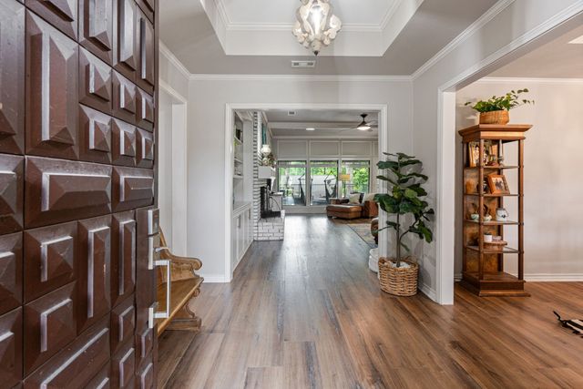 209 Yacht Club Drive, Rockwall, TX 75032