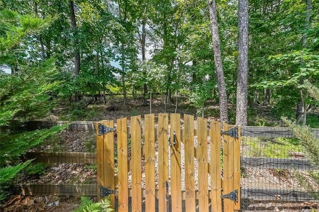 300 Sky High Trail, Canton, GA 30114