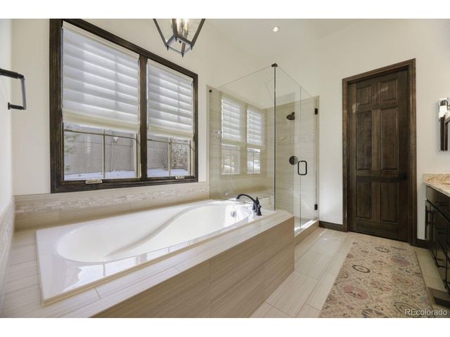 8018 Donatello Ct, Littleton, CO 80125