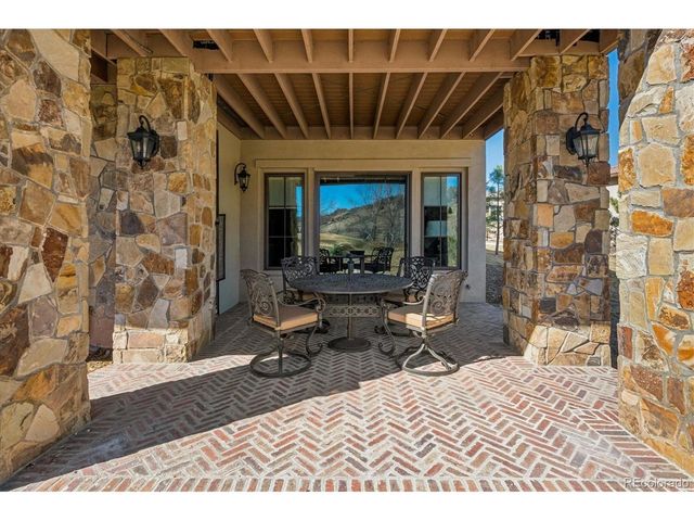 8018 Donatello Ct, Littleton, CO 80125