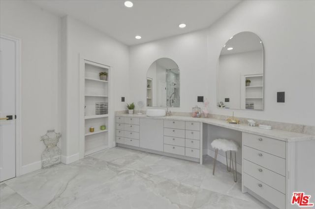 3891 Marks Road, Agoura Hills, CA 91301