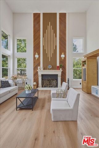 3891 Marks Road, Agoura Hills, CA 91301