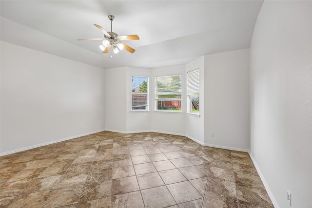 844 Sequoia Way, Saginaw, TX 76131