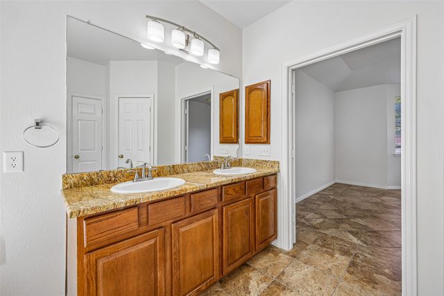 844 Sequoia Way, Saginaw, TX 76131