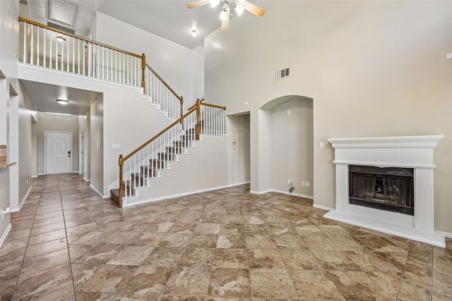 844 Sequoia Way, Saginaw, TX 76131
