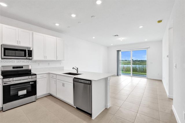 3766 Harborside Ave, Fort Pierce, FL 34946