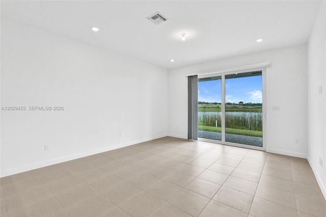 3766 Harborside Ave, Fort Pierce, FL 34946