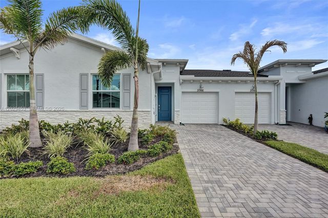 3766 Harborside Ave, Fort Pierce, FL 34946