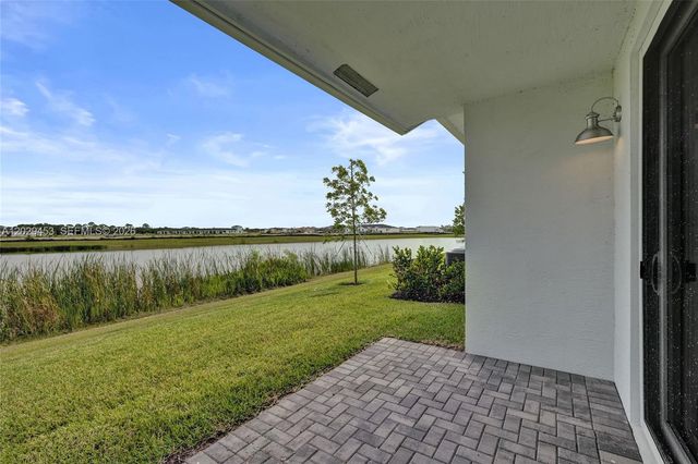 3766 Harborside Ave, Fort Pierce, FL 34946
