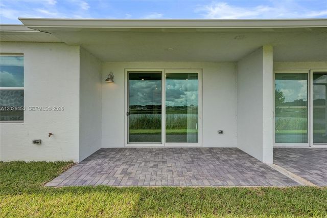 3766 Harborside Ave, Fort Pierce, FL 34946