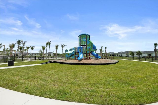 3766 Harborside Ave, Fort Pierce, FL 34946