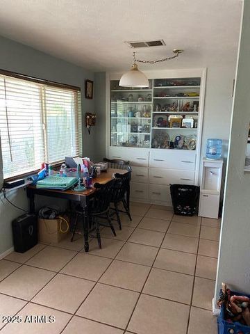 2684 W BROADWAY Avenue, Apache Junction, AZ 85120