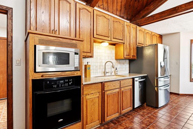 489 El Rey Drive, Corrales, NM 87048