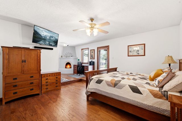 489 El Rey Drive, Corrales, NM 87048