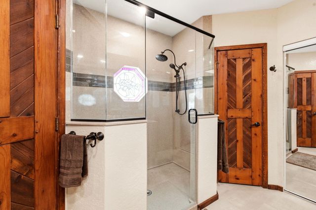 489 El Rey Drive, Corrales, NM 87048