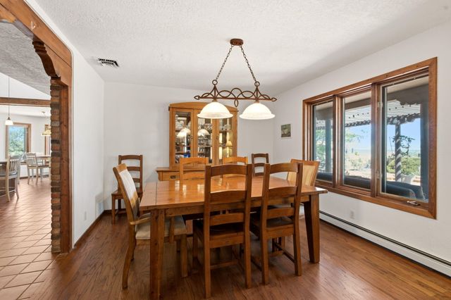 489 El Rey Drive, Corrales, NM 87048