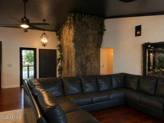 7507 W BROWN Street, Peoria, AZ 85345