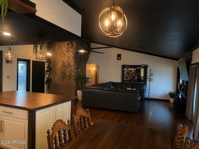 7507 W BROWN Street, Peoria, AZ 85345