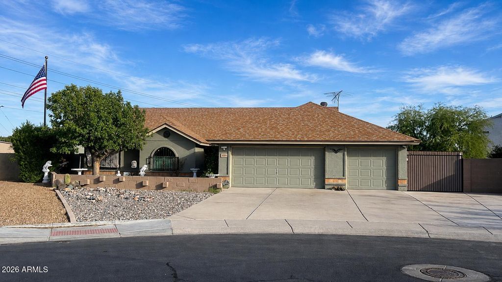 7507 W BROWN Street, Peoria, AZ 85345 — photo 2