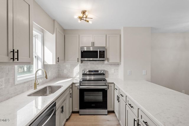 409 E Williams Street, Angier, NC 27501