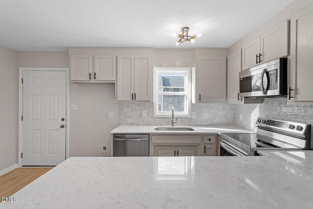 409 E Williams Street, Angier, NC 27501