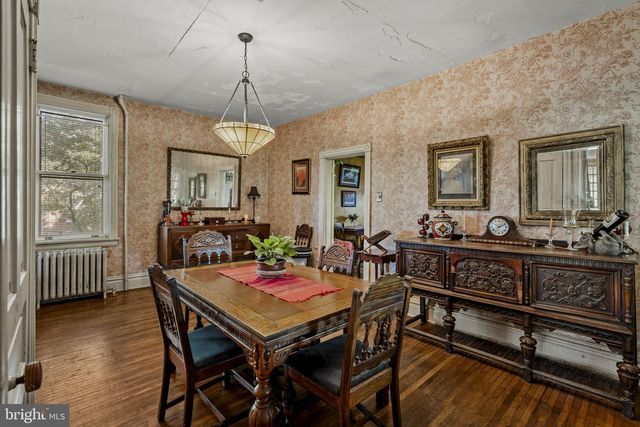 781 NEWPORT AVE, Gap, PA 17527