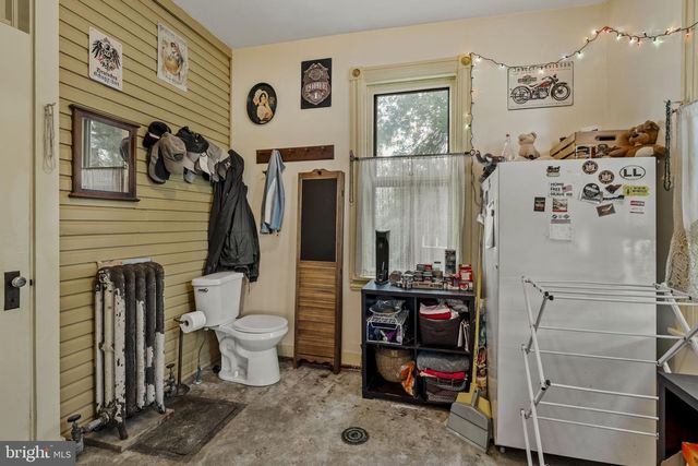 781 NEWPORT AVE, Gap, PA 17527