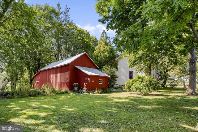 781 NEWPORT AVE, Gap, PA 17527