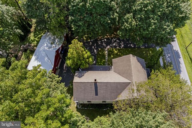 781 NEWPORT AVE, Gap, PA 17527