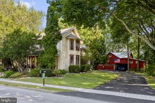 781 NEWPORT AVE, Gap, PA 17527