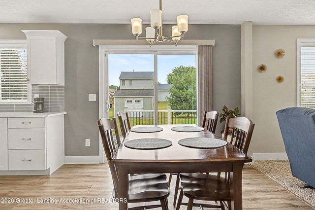 3861 Carnaby Drive, Lansing, MI 48906