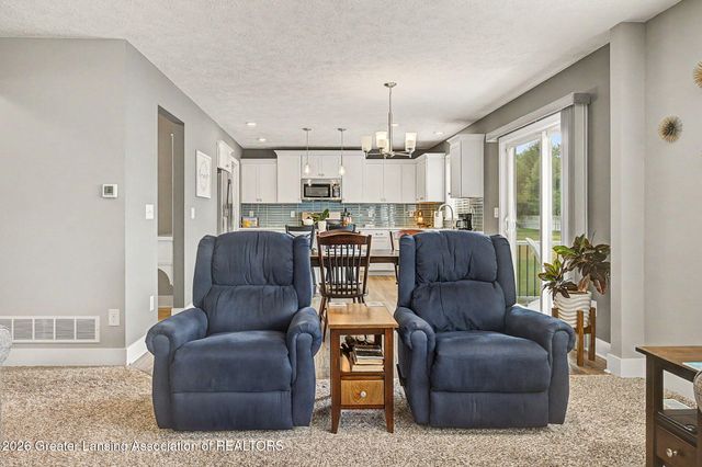 3861 Carnaby Drive, Lansing, MI 48906