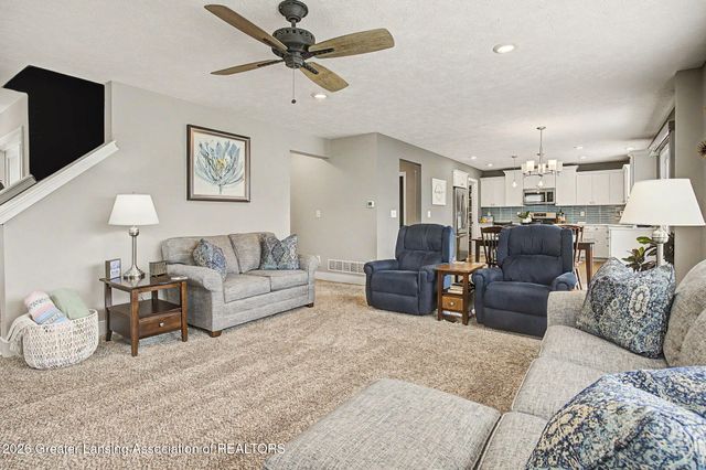 3861 Carnaby Drive, Lansing, MI 48906