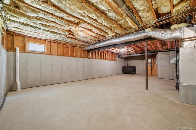 19 Shelley Lane, West Harrison, NY 10604