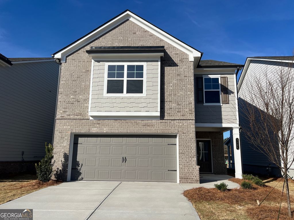 3527 Iron Hearth Bend 112A, Snellville, GA 30039