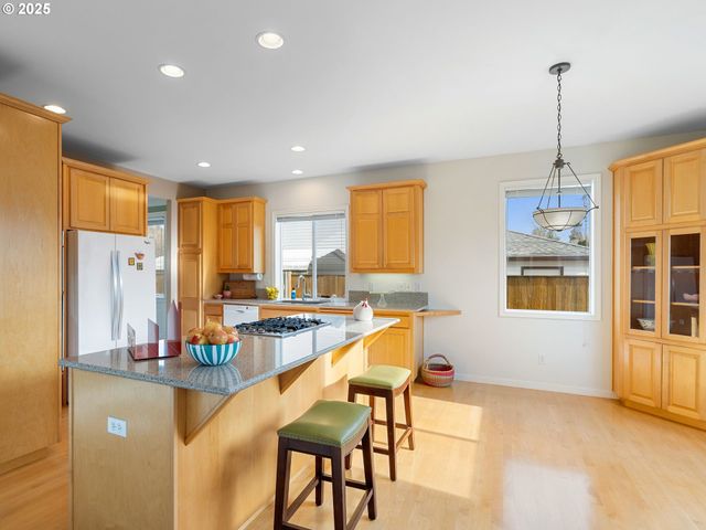 3956 Se 30TH St, Gresham, OR 97080