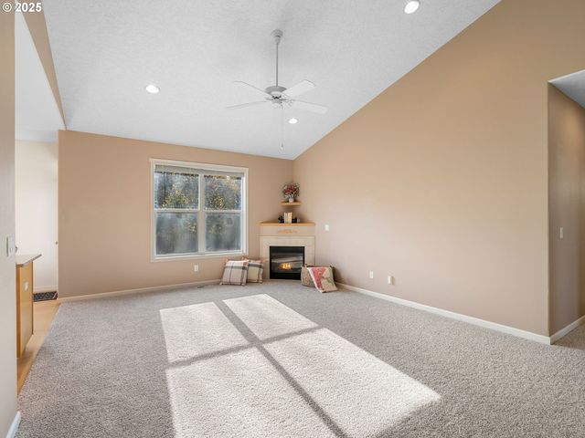 3956 Se 30TH St, Gresham, OR 97080