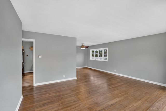 18516 Riegel Road, Homewood, IL 60430