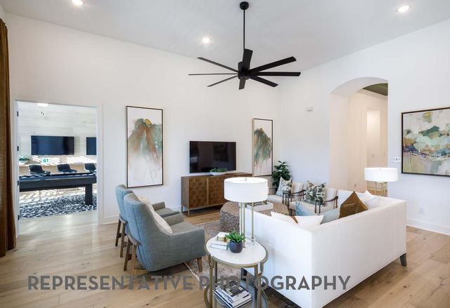 256 Jates Field BND, Liberty Hill, TX 78642