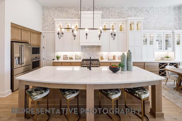 256 Jates Field BND, Liberty Hill, TX 78642