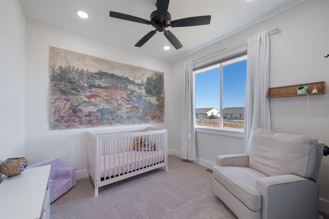 5432 N Saint Paul Ct, Wichita, KS 67204