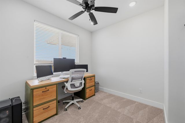 5432 N Saint Paul Ct, Wichita, KS 67204