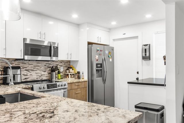 3010 N Course Drive 104, Pompano Beach, FL 33069