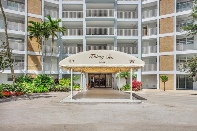 3010 N Course Drive 104, Pompano Beach, FL 33069