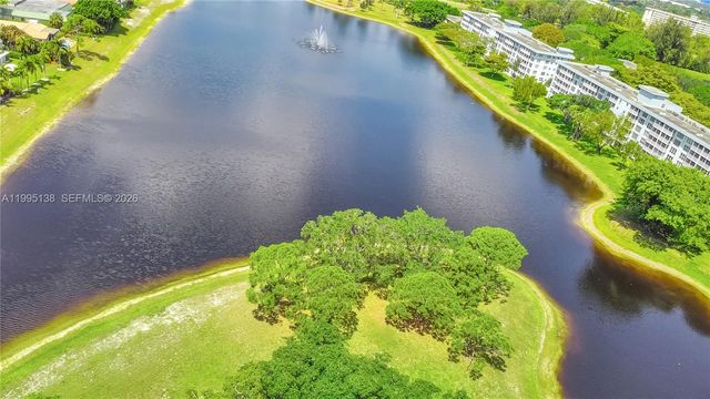 3010 N Course Drive 104, Pompano Beach, FL 33069