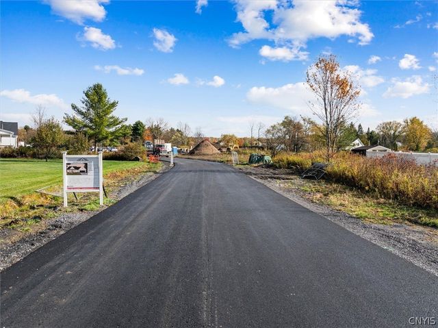 110 Stonebrooke Drive, Marcy, NY 13403