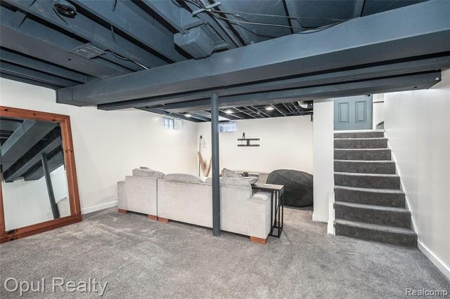 1821 N Lafayette Avenue, Royal Oak, MI 48073